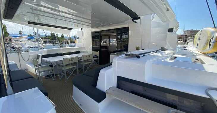 Rent a catamaran in Marina di Portorosa - Lagoon 50