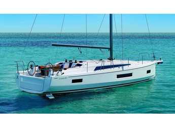 Rent a sailboat in Cala dei Sardi - Oceanis 40.1