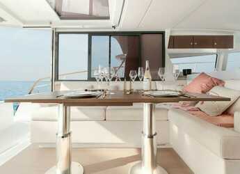 Rent a power catamaran  in Palm Cay Marina - Bali 4.3 MY - 3 cab.