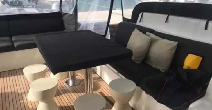 Rent a catamaran in Marina d'Arechi - Lagoon 50