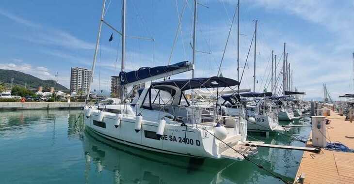 Rent a sailboat in Marina d'Arechi - Oceanis 46.1 (5 cab)