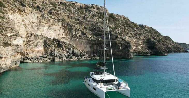 Rent a catamaran in Port of Santa Eulària  - Lagoon 46 