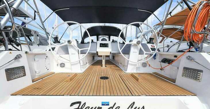 Rent a sailboat in Vodice ACI Marina - Bavaria Cruiser 41 - 3 cab.
