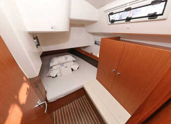 Chartern Sie segelboot in Trogir (ACI marina) - Bavaria Cruiser 41 - 3 cab.
