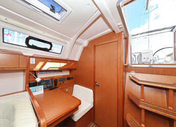Chartern Sie segelboot in Trogir (ACI marina) - Bavaria Cruiser 41 - 3 cab.