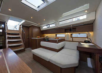 Chartern Sie segelboot in Kos Marina - Oceanis 51.1 (5+1 cab) A/C & GEN