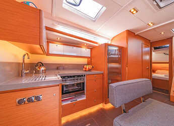 Chartern Sie segelboot in Kos Marina - Dufour 470