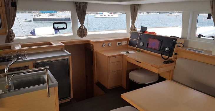 Rent a catamaran in Marina Cala de Medici - Lagoon 450 F
