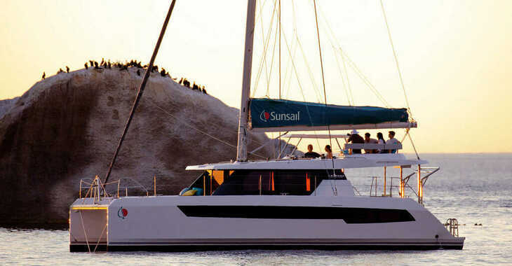 Louer catamaran à Port of Mahe - Sunsail 424/4/4 (Premium)