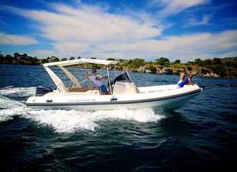 Alquilar neumática en Port Mahon - Capelli Tempest 800