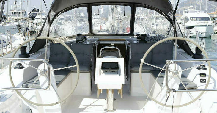 Louer voilier à Marina Kastela - Bavaria C42