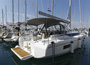 Alquilar velero en Marina Kastela - Bavaria C42