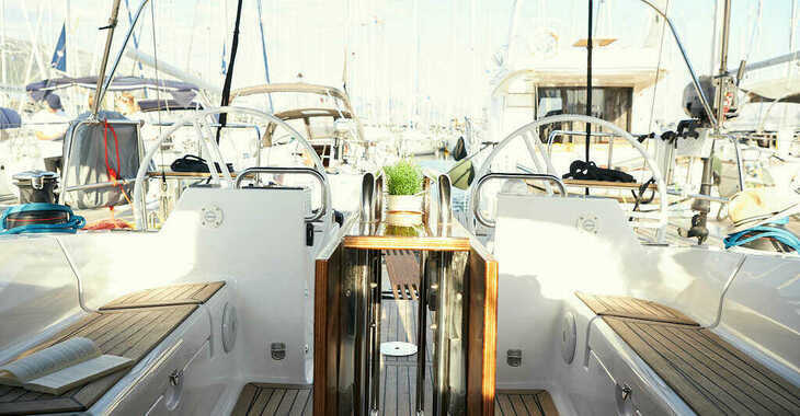 Rent a sailboat in Marina Kastela - Elan Impression 40.1