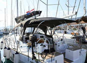Rent a sailboat in Marina Kastela - Elan Impression 40.1