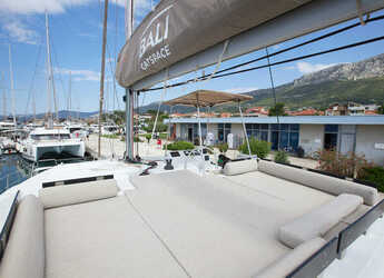 Louer catamaran à Marina Kastela - Bali Catspace