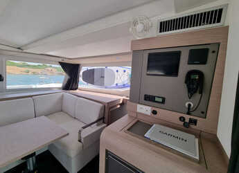 Rent a catamaran in Lavrion Marina - Fountaine Pajot Isla 40 - 4 cab.