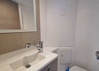 Rent a catamaran in Lavrion Marina - Fountaine Pajot Isla 40 - 4 cab.