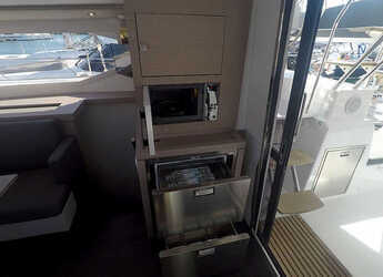 Alquilar catamarán en Marina Mandalina - Fountaine Pajot Astréa 42