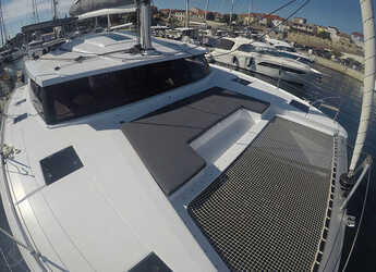 Alquilar catamarán en Marina Mandalina - Fountaine Pajot Astréa 42
