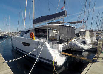 Alquilar catamarán en Marina Mandalina - Fountaine Pajot Astréa 42