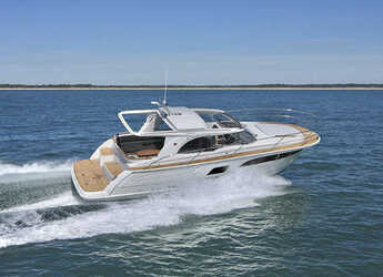 Chartern Sie motorboot in Marina Mandalina - Marex 360 Cabriolet Cruiser