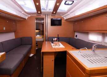 Alquilar velero en Marina Mandalina - Dufour 390 GL