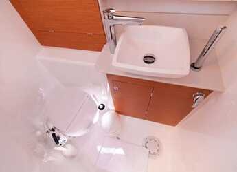 Alquilar velero en Marina Mandalina - Dufour 390 GL