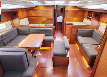 Louer voilier à Marina Kastela - Dufour 512 Grand Large