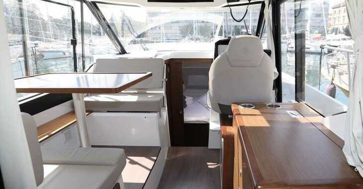 Rent a motorboat in Pula (ACI Marina) - Merry Fisher 895