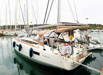 Rent a sailboat in Veruda Marina - Sun Odyssey 410