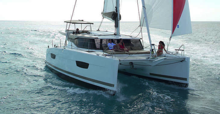 Rent a catamaran in Veruda Marina - Lucia 40 owner version