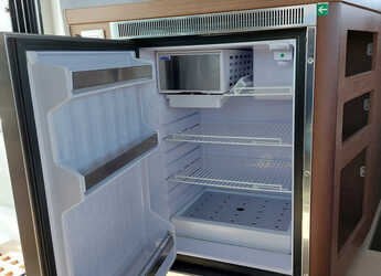 Alquilar catamarán en Marina Sukosan (D-Marin Dalmacija) - Lagoon 42 