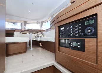 Alquilar catamarán en Marina Sukosan (D-Marin Dalmacija) - Lagoon 42 