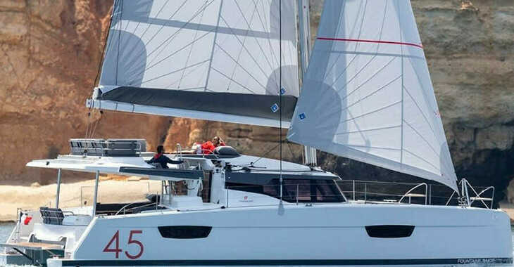 Rent a catamaran in Kremik Marina - Elba 45
