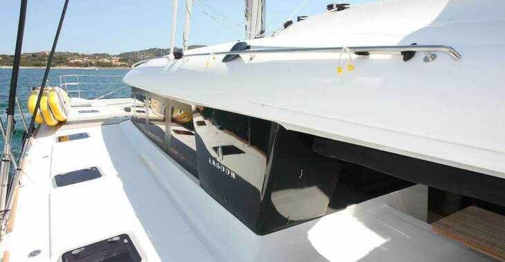 Rent a catamaran in Marina Bas du Fort - Lagoon 620 (10+3)