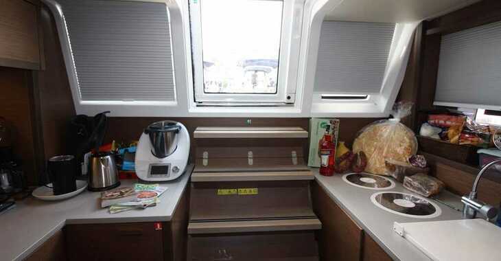 Rent a catamaran in Marina Bas du Fort - Lagoon 620 (10+3)