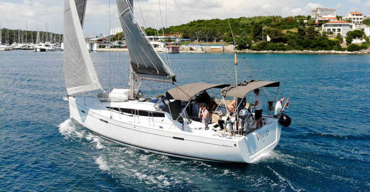 Rent a sailboat in Punat - Dehler 42
