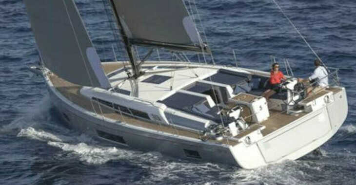 Rent a sailboat in Veruda - Oceanis 51.1- 5 cab