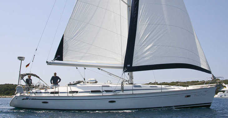 Rent a sailboat in Veruda - Bavaria 51 Cruiser