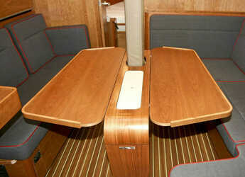 Rent a sailboat in Marina Frapa - Dehler 46 SQ