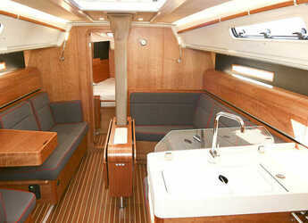 Rent a sailboat in Marina Frapa - Dehler 46 SQ