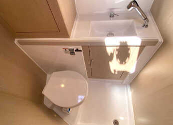 Rent a sailboat in Marina Frapa - Oceanis 41.1