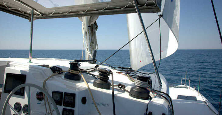 Alquilar catamarán en Veruda - Lucia 40