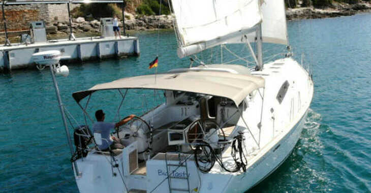 Chartern Sie segelboot in Marina Frapa - Oceanis 50