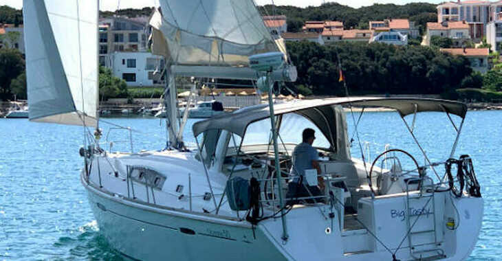 Rent a sailboat in Marina Frapa - Oceanis 50