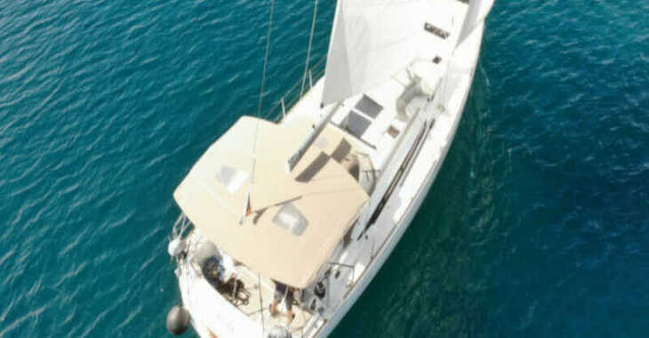 Rent a sailboat in Marina Frapa - Sun Odyssey 519