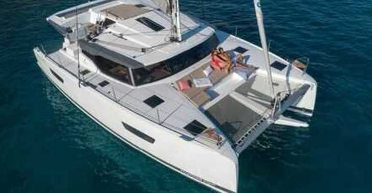 Rent a catamaran in Marina Frapa - Astréa 42