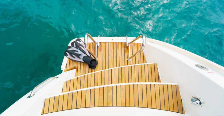 Rent a catamaran in Marina Mandalina - Lagoon 400 S2 - 4 + 2 cab.