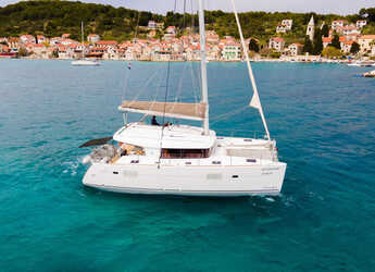 Rent a catamaran in Marina Mandalina - Lagoon 400 S2 - 4 + 2 cab.