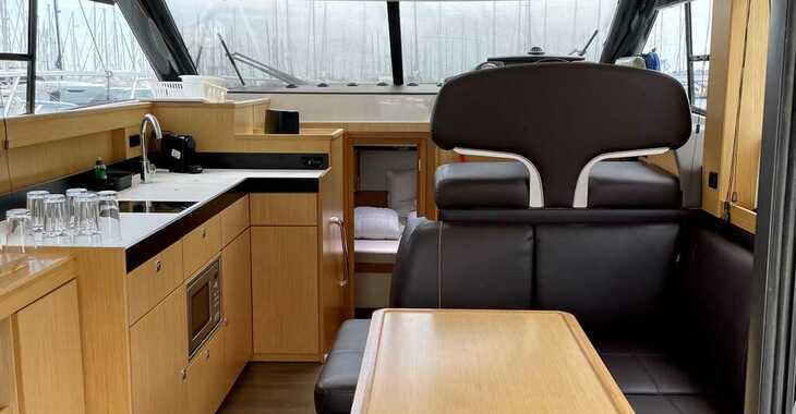Chartern Sie motorboot in Naviera Balear - Bavaria Virtess 420 Fly
